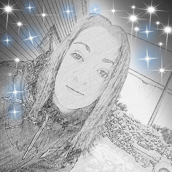 Meet your Posher, Lynn - Picture 1 of 1